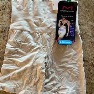 Maidenform Thigh Slimmer